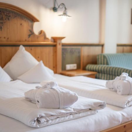 Das Posthaus Stubai&Smart Hotel Fulpmes Exterior foto