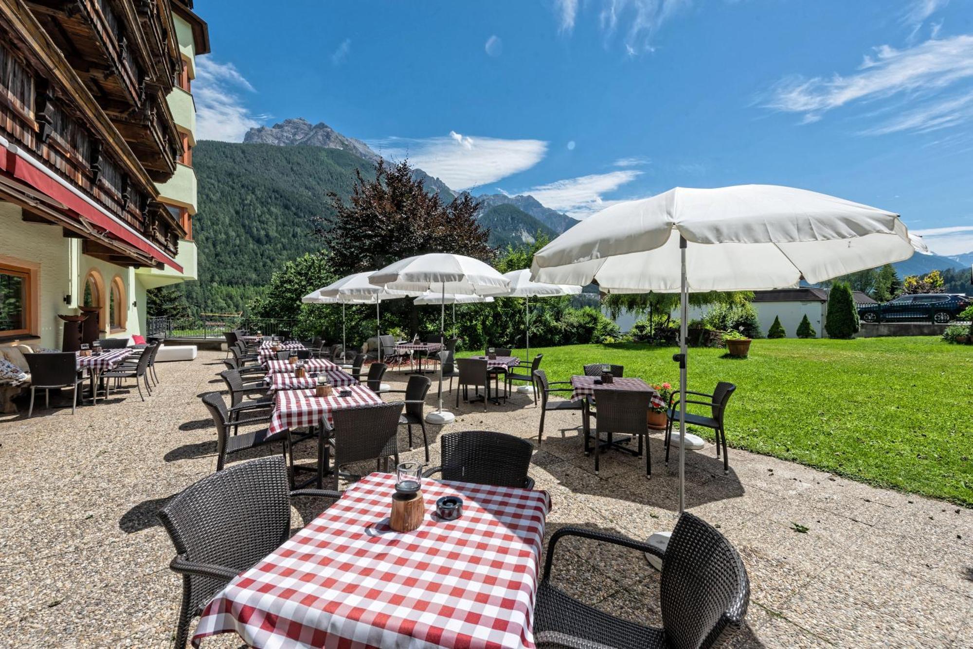 Das Posthaus Stubai&Smart Hotel Fulpmes Exterior foto