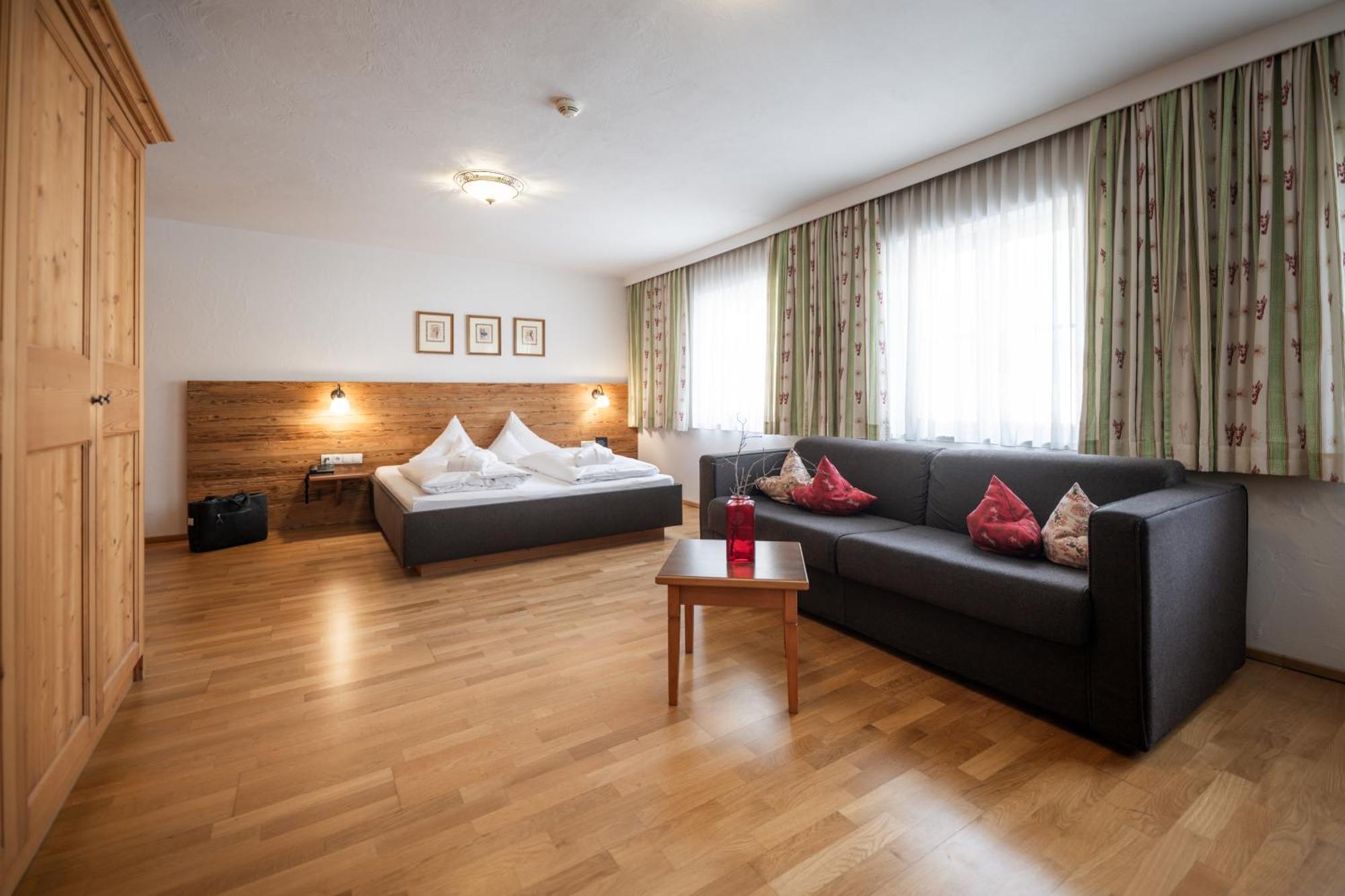 Das Posthaus Stubai&Smart Hotel Fulpmes Exterior foto